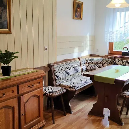 아파트 Apartmaji Dora