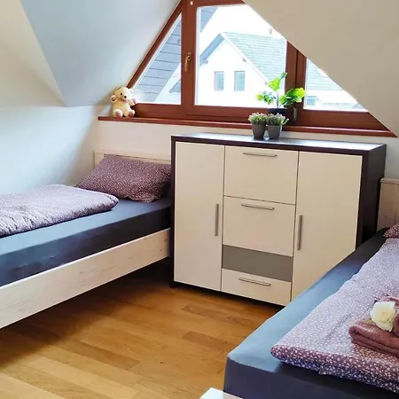 Apartmaji Dora