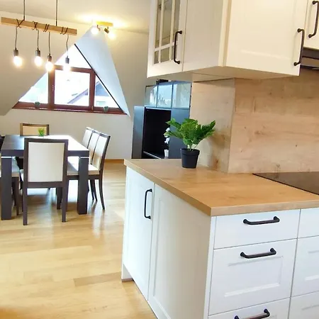 아파트 Apartmaji Dora