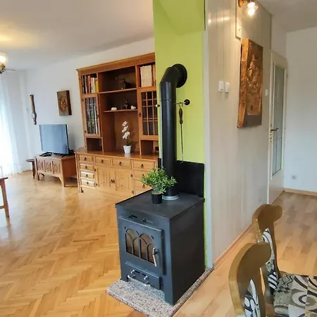 Apartmaji Dora * Mojstrana