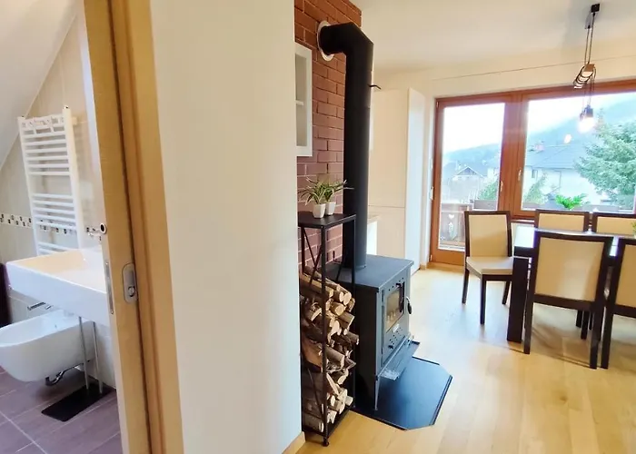 Apartmaji Dora * מויסטראנה